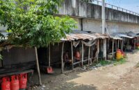 এপার-ওপার দখলদারিত্বের রামরাজত্ব