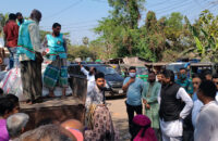 বরিশালে টিসিবি’র পণ্য বিক্রি শুরু