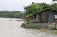 বরিশালে বাড়তে শুরু করেছে নদ-নদীর পানি