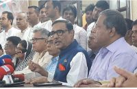 শেখ হাসিনার সৎ সাহস আছে, কাউকে ছাড় দেন না