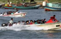 কীর্তনখোলা নদীতে ট্রলার-স্পিডবোট মুখোমুখি সং..ঘ..র্ষ, ৪ যাত্রী নি.খোঁ.জ