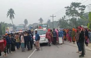 বরিশালে সাকুরা পরিবহনের ধাক্কায় প্রাণ গেল মোটরসাইকেল চালকের