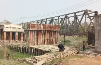 প্রতিষ্ঠানের গাফলতিতে এক বছরের কাজ শেষ হয়নি পাঁচ বছরেও