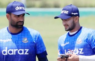তামিমের জন্য দোয়া চাইলেন সাকিব