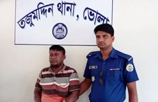 অনিয়মের খবর সংগ্রহ করতে গিয়ে সংঘর্ষ, সাংবাদিকসহ আহত ৬, আটক ১