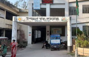 শ্রমিকদলের অনুষ্ঠান থেকে ফেরার পথে বাসচাপায় বৃদ্ধ নিহত