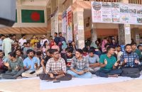 উপাচার্যের পদত্যাগ দাবিতে ববির প্রশাসন ভবনে তালা