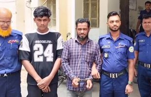 গৃহবধূকে গলা কেটে হত্যার রহস্য উন্মোচন, বাবা-ছেলে গ্রেপ্তার