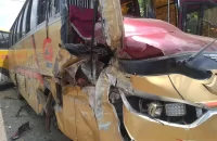 ঢাকা-বরিশাল মহাসড়কে দুর্ঘটনা, ছয় কিলোমিটারজুড়ে যানজট