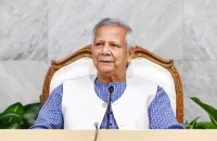 দেশে ফিরলেন প্রধান উপদেষ্টা