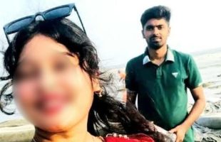 ঝালকাঠিতে বিয়ের দাবিতে এইচএসসি পরীক্ষার্থীর প্রেমিকের বাড়িতে প্রেমিকার অনশন