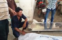 নেছারাবাদে বউগাড়ির ধাক্কায় বৃদ্ধ নিহত