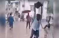 চাঁদা না দেওয়ায় ব্যবসায়ীকে পাথর মেরে হত্যা যুবদল নেতার, ভিডিও ভাইরাল