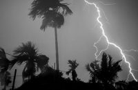 সারাদেশে বজ্রসহ বৃষ্টির সম্ভাবনা