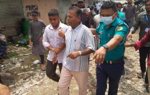 স্বাস্থ্য খাতের সংস্কার চেয়ে ‘জয় বাংলা, জয় বঙ্গবন্ধু’ স্লোগান, আটক ১