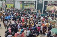শেবাচিম হাসপাতাল: ফের উত্তেজনা-পাল্টাপাল্টি ইটপাটকেল নিক্ষেপ, ডিসি অফিস ঘেরাও