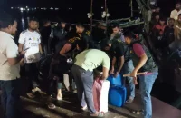 মাছ ধরার নৌকায় মিলল সাড়ে ৪ লাখ পিস ইয়াবা, আটক ৯