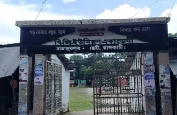 ব্যবাসায়ীর স্ত্রীর সাথে গৃহশিক্ষকের পরকীয়ার অভিযোগ