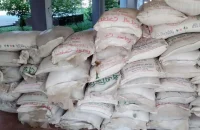 তজুমদ্দিনে পাচারকালে ৫৫ বস্তা টিএসপি সার জব্দ