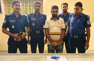 লালমোহনে মাদকসেবীকে ১৫দিনের কারাদন্ড