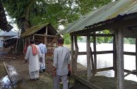 গাবখান চ্যানেলে ভাঙন, ঝুঁকিতে শতাব্দীপ্রাচীন সাগরকান্দা হাট