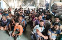 সাগরে মাছ শিকার: ৬টি ট্রলার জব্দসহ ১০৪ জন আটক
