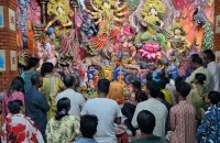 বরিশালে উৎসবমুখর পরিবেশে অনুষ্ঠিত হচ্ছে বিজয়াদশমী