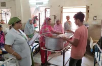 ‎পিরোজপুর জেলা হাসপাতালে নিম্নমানের খাবার, পরিমাণেও কম
