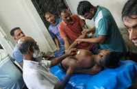 বাকেরগঞ্জে ছাত্রদল নেতা রুবেলের ইন্ধনে স্বেচ্ছাসেবক দল নেতার উপর হামলা! মামলা হলেও গ্রেপ্তার হয়নি কেউ!