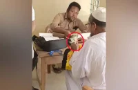 দরকষাকষি করে ঘুষ গ্রহণের ভিডিও ভাইরাল