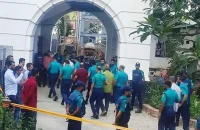 মানবতাবিরোধী অপরাধ/ ১৫ সেনা কর্মকর্তাকে কারাগারে পাঠানোর নির্দেশ