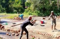 বিএম কলেজে বোটানিক্যাল গার্ডেন নিয় বিতর্ক, স্থাপনা নির্মাণ কাজ বন্ধ রেখেছে কলেজ প্রশাসন