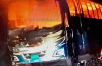 আমতলীতে পার্কিং করা বাসে দুর্বৃত্তের আগুন, আটক ৫