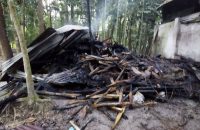 মেহেন্দীগঞ্জে জামায়াত নেতার বাড়িতে দুর্বৃত্তের আগুন, ককটেল বিস্ফোরণ