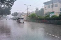 এবার হিমেল হাওয়ায় বৃষ্টির আভাস