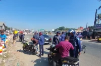 হাসিনার মৃত্যুদণ্ডের রায় : ঢাকা-বরিশাল মহাসড়কে চেকপোস্ট বসিয়ে তল্লাশি