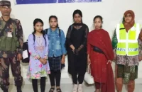দেশে ফিরলো ভারতে উদ্ধার হওয়া ৪ বাংলাদেশি তরুণী