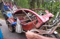 দুমকীতে অটো-টমটম সংঘর্ষে নিহত ২, আহত ২