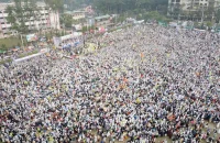 বরিশালে ইসলামপন্থীদের সমাবেশে জনস্রোত, সরকারকে কঠোর বার্তা