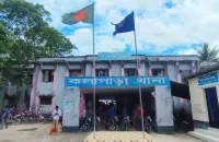 কলাপাড়ায় কৃষক পরিবারের ওপর শ্রমিকদল নেতার তাণ্ডব