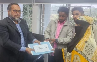 পটুয়াখালী-১ আসনে গণঅধিকার পরিষদের প্রার্থীর মনোনয়ন সংগ্রহে শহীদ পরিবার