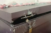 বরিশালে জানালার গ্রিল কেটে মাস্টার বাড়িতে চুরি