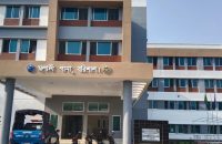 বরিশালে হাতবোমার কার্যকারিতা পরীক্ষা করতে বিস্ফোরণ, দুই যুবক আটক