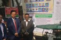 বরিশালে চার অসহায় পরিবারকে দেওয়া হলো উপার্জনের সামগ্রী