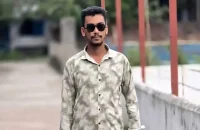 বরগুনায় মুখোশ পরে ছাত্রদল নেতাকে কুপিয়ে জখম