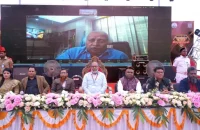 উৎসবমুখর পরিবেশে বরিশাল বিশ্ববিদ্যালয়ে নবীনবরণ সম্পন্ন