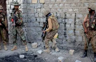 ভারত-পাকিস্তান সংঘর্ষ, নিহত ৩