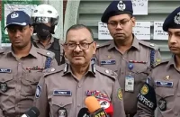 একুশে ফেব্রুয়ারিতে নিরাপত্তা শঙ্কা নেই : ডিএমপি কমিশনার