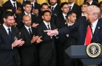 আমার ছেলে আপনার অনেক বড় ভক্ত, মেসিকে বলল ট্রাম্প