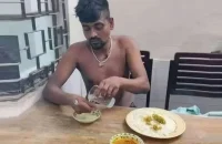 ঢাবিতে চোর সন্দেহে পিটিয়ে হত্যা, ২২ জনকে গ্রেফতারের নির্দেশ